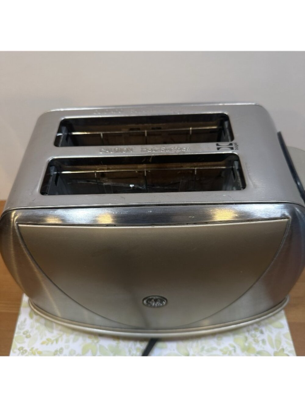 Retro Style 2 Slice Toaster GE Stainless Steel Bagel Defrost Reheat Silver - Picture 6 of 13